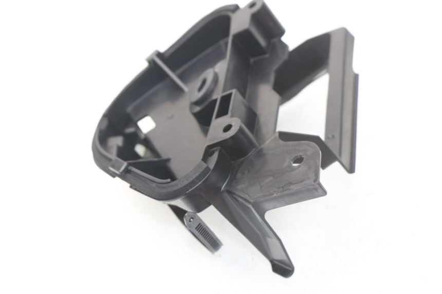 photo de BOX FILTER COVER YAMAHA FZ8 800 (2010 - 2016) - Component detail