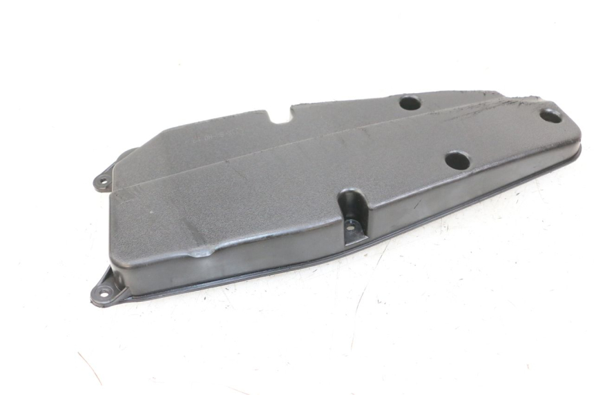 photo de BOX FILTER COVER GOES WIKI 125 (2010 - 2015) - Zoom on usage condition