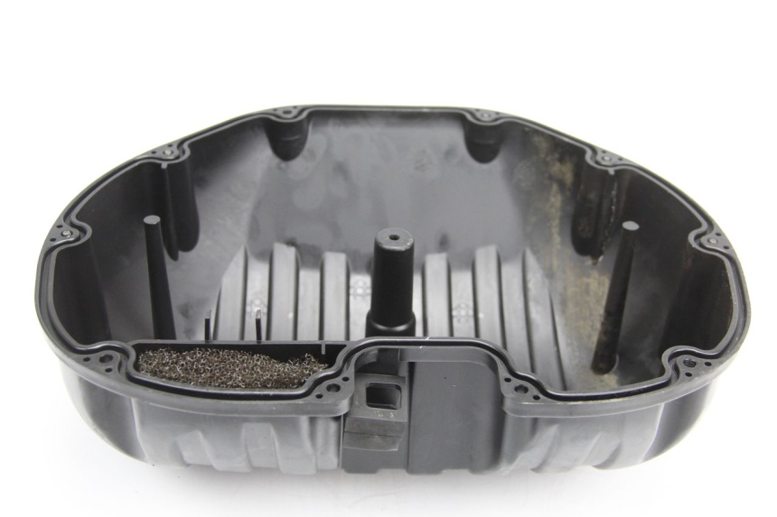 photo de BOX FILTER COVER SUZUKI GSR 600 (2005 - 2012) - Checked used part
