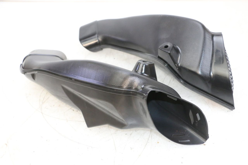 photo de BOX FILTER COVER SUZUKI GSXR GSX-R 1000 (2003 - 2004) - Zoom on usage condition