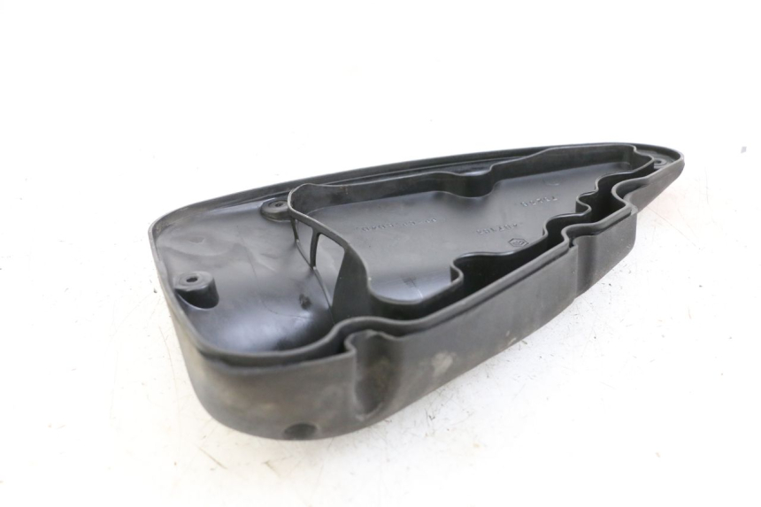 photo de BOX FILTER COVER RENAULT KOURANOS 125 (2001 - 2004) - Component detail