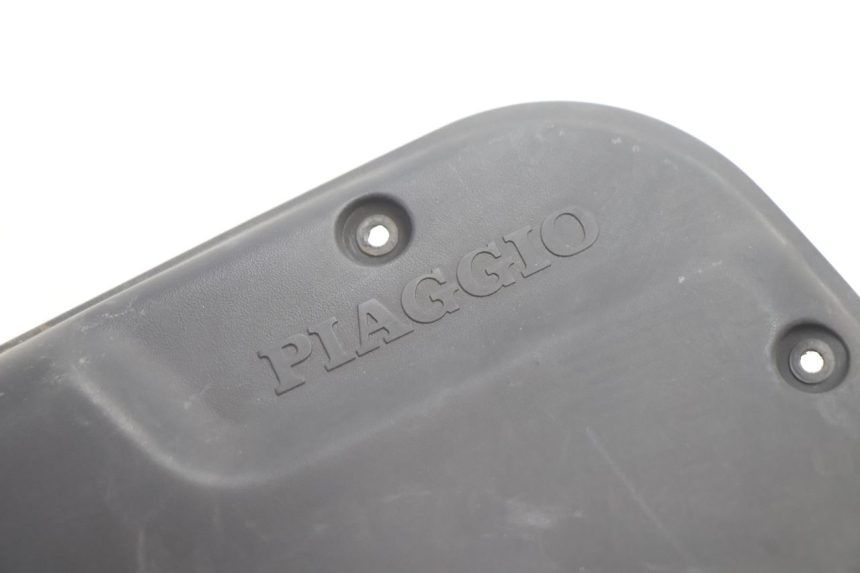 photo de BOX FILTER COVER PIAGGIO LIBERTY 50 (1998 - 2003) - Alternative perspective