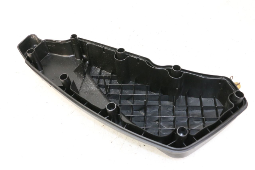 photo de BOX FILTER COVER PEUGEOT SATELIS 125 (2013 - 2018) - Component detail