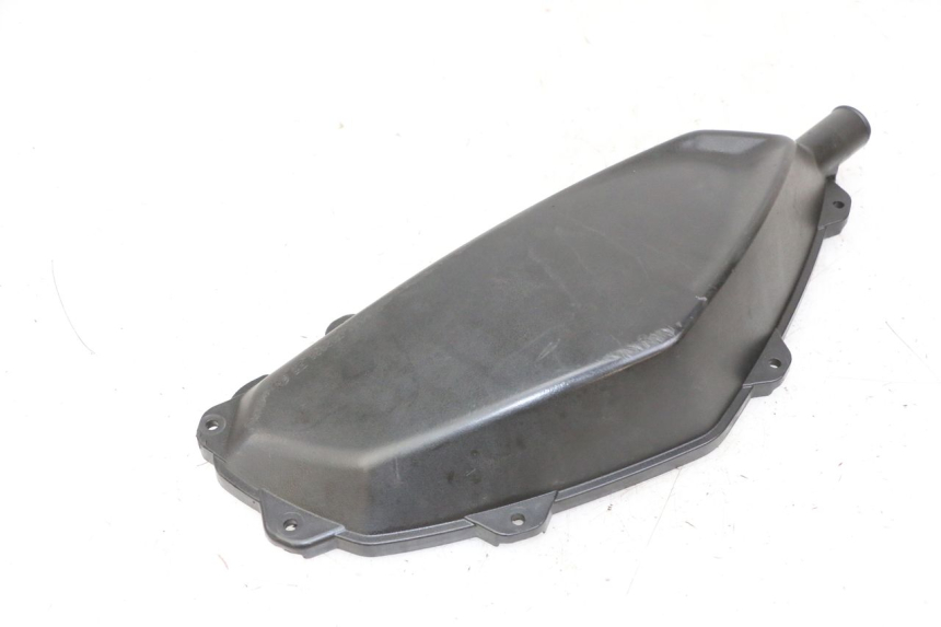 photo de BOX FILTER COVER PEUGEOT STREETZONE I 2T 50 (2018 - 2020) - Zoom on usage condition