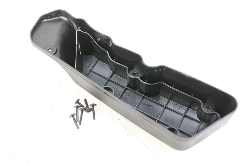 photo de BOX FILTER COVER PIAGGIO VESPA S 2T 50 (2007 - 2014) - Component detail