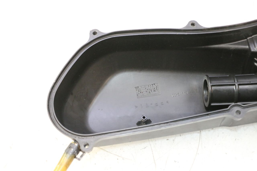 photo de BOX FILTER COVER YAMAHA X-MAX XMAX 125 (2010 - 2013) - Technical close-up