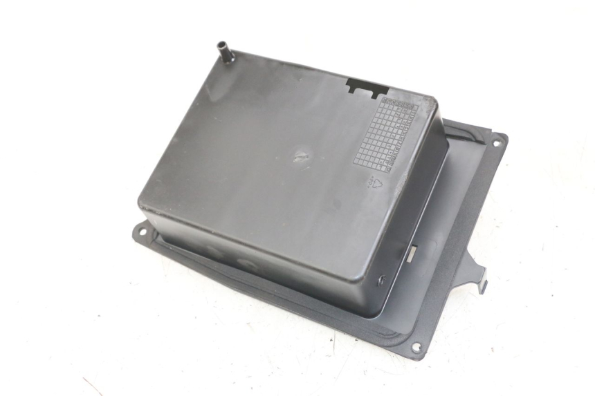 photo de AIRBOX COVER FANTIC XM PERFORMANCE 2T 50 (2021 - 2022) - Component detail