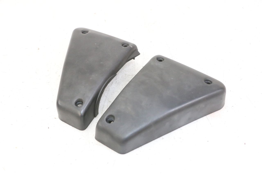 photo de BOX FILTER COVER YAMAHA FZS FAZER 600 (2001 - 2003) - Alternative perspective