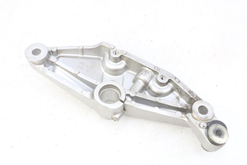 photo de RIGHT SIDE LATERAL FRAME COVER HONDA CB R 1000 (2018 - 2023) - Zoom on usage condition