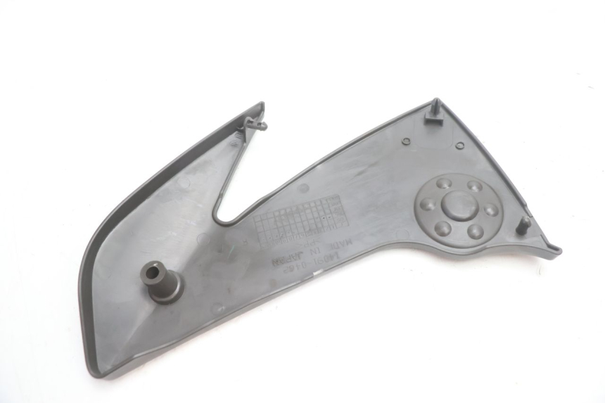 photo de RIGHT SIDE FRAME COVER KAWASAKI ER-6 ER6 N 650 (2005 - 2009) - Zoom on usage condition