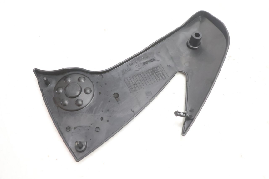 photo de RIGHT SIDE FRAME COVER KAWASAKI ER-6 ER6 N 650 (2005 - 2009) - Product overview
