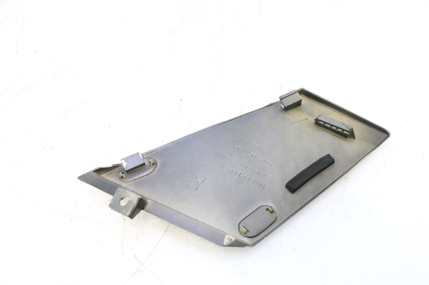 photo de RIGHT SIDE FRAME COVER KAWASAKI GPX F ZX750F 750 (1986 - 1990) - Alternative perspective