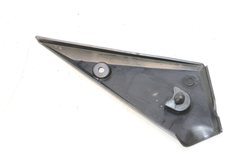 photo de RIGHT SIDE FRAME COVER SUZUKI GSF N BANDIT 1200 (2001 - 2005) - Component detail