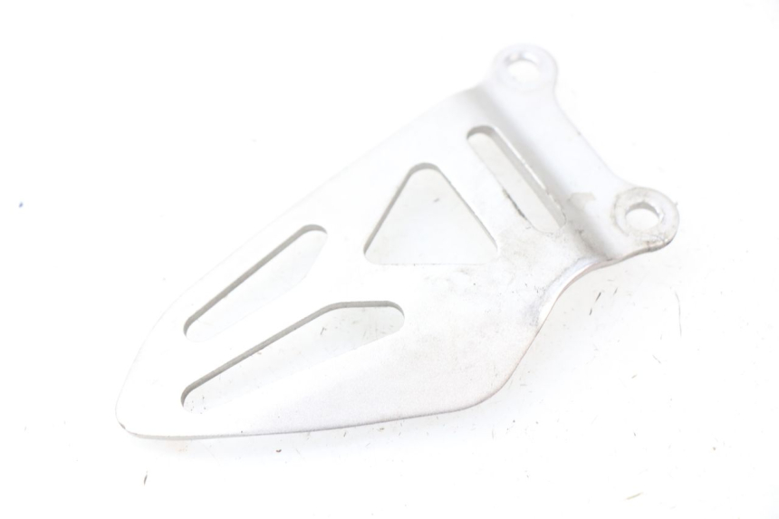 photo de RIGHT SIDE FRAME COVER SUZUKI GSX-R GSXR 750 (2011 - 2016) - Zoom on usage condition