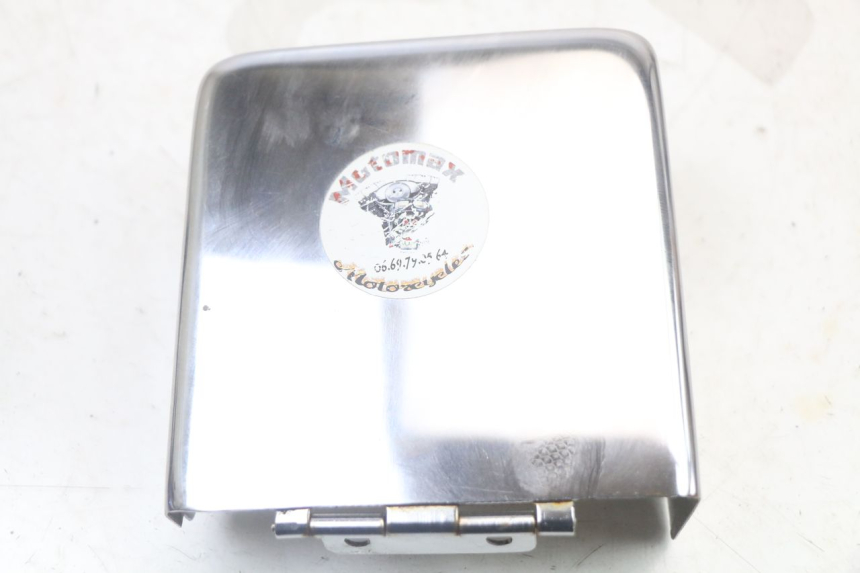 photo de RIGHT SIDE FRAME COVER REGAL RAPTOR SPYDER 125 (2010 - 2018) - Component detail