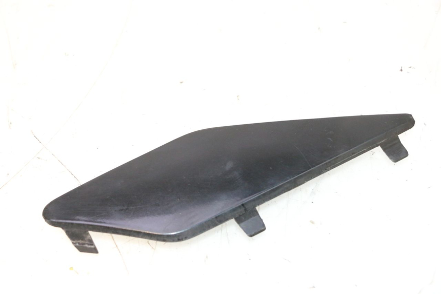 photo de RIGHT SIDE FRAME COVER PEUGEOT SATELIS 125 (2013 - 2018) - Main view