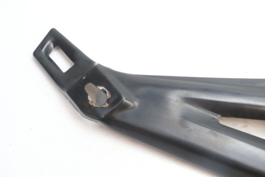 photo de RIGHT SIDE FRAME COVER YAMASAKI STREET 50 (2013 - 2018) - Component detail