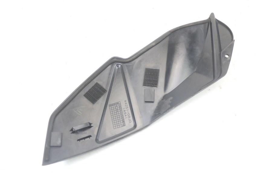 photo de RIGHT SIDE FRAME COVER SUZUKI GSR 750 (2011 - 2017) - Product overview