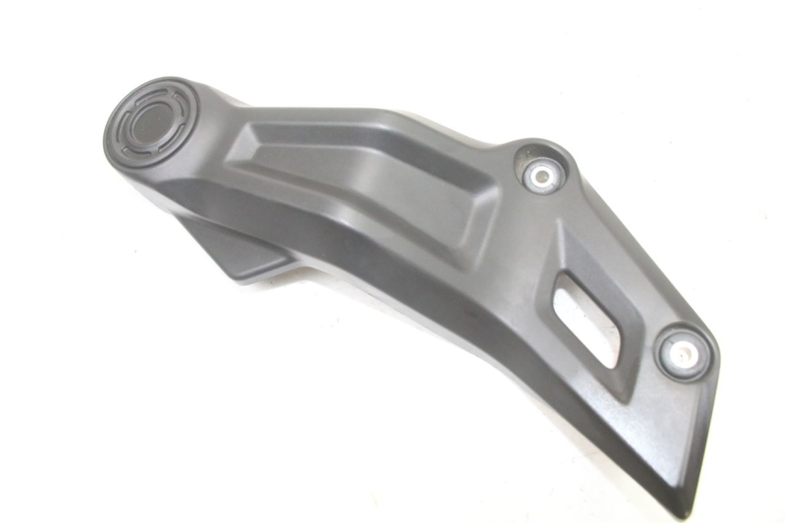 photo de RIGHT SIDE FRAME COVER YAMAHA TRACER 7 700 (2020 - 2024) - Component detail