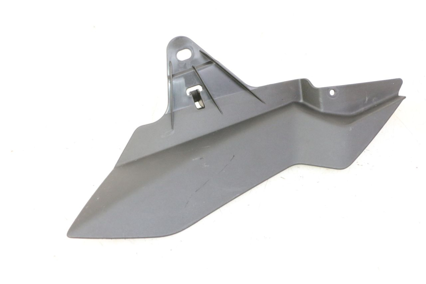 photo de RIGHT SIDE FRAME COVER YAMAHA XMAX X-MAX 125 (2021 - 2025) - Component detail