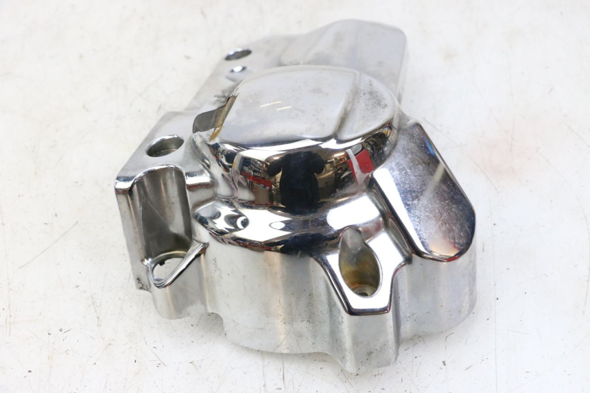 photo de RIGHT SIDE FRAME COVER YAMAHA XVS DRAG STAR DRAGSTAR 650 (1997 - 2007) - Fixing points details