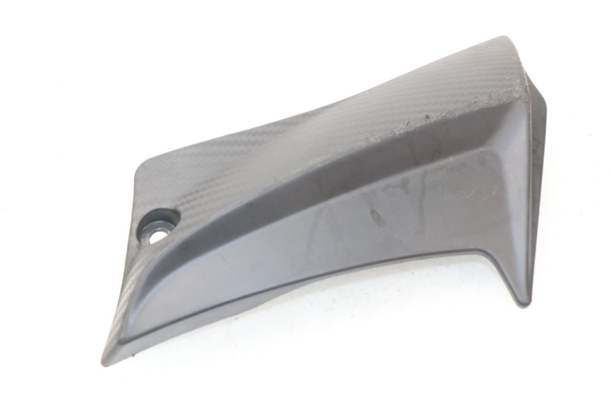 photo de LEFT SIDE FRAME COVER SUZUKI GSX-R GSXR 750 (2011 - 2016) - Technical close-up