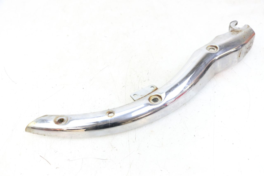 photo de LEFT SIDE FRAME COVER HONDA VT C2 SHADOW 750 (1997 - 2001) - Fixing points details