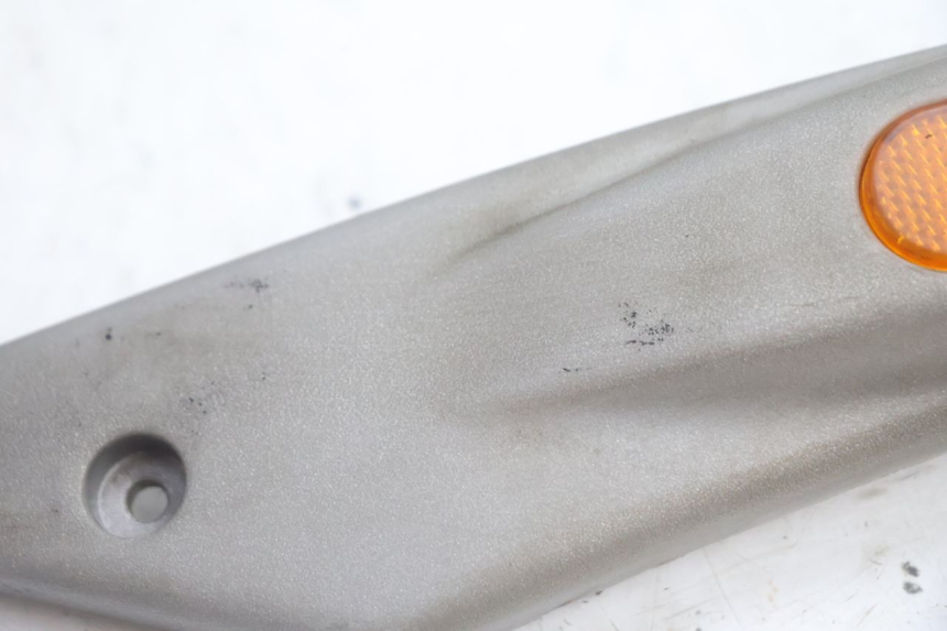 photo de LEFT SIDE FRAME COVER PIAGGIO LIBERTY 125 (1998 - 2008) - Technical close-up