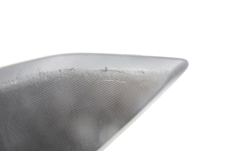 photo de LEFT SIDE FRAME COVER YAMAHA N-MAX NMAX 125 (2021 - 2024) - Technical close-up
