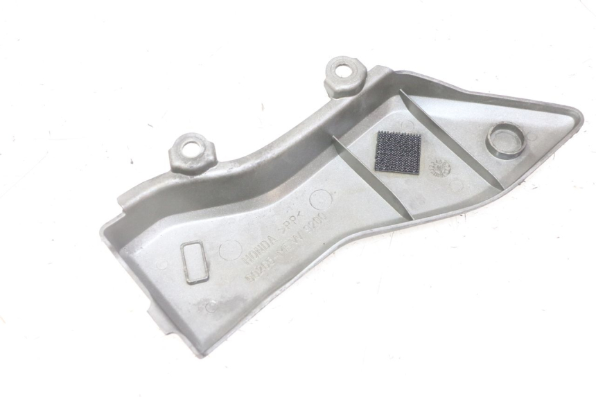 photo de LEFT SIDE FRAME COVER HONDA NTV DEAUVILLE ABS 700 (2007 - 2016) - Zoom on usage condition