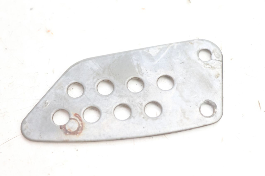 photo de LEFT SIDE FRAME COVER YAMASAKI ROADSTER 50 (2013 - 2018) - Component detail