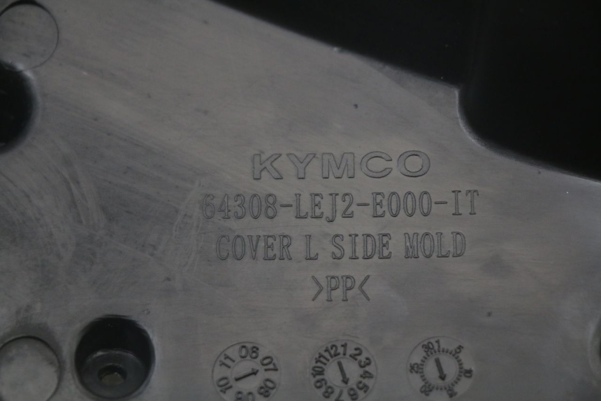 photo de LEFT SIDE FRAME COVER KYMCO SUPER 8 125 (2008 - 2015) - Technical close-up