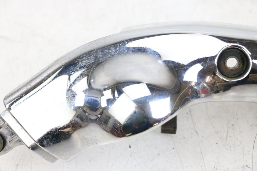 photo de Left side frame cover SUZUKI VL INTRUDER 125 (2004 - 2007) - Component detail