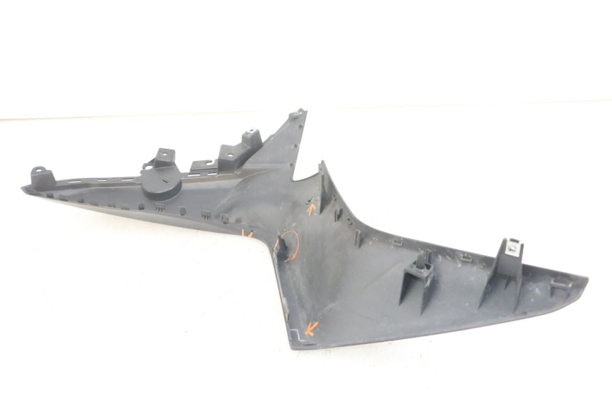 photo de LEFT SIDE LATERAL FRAME COVER YAMAHA XMAX X-MAX ABS 125 (2017 - 2020) - Component detail