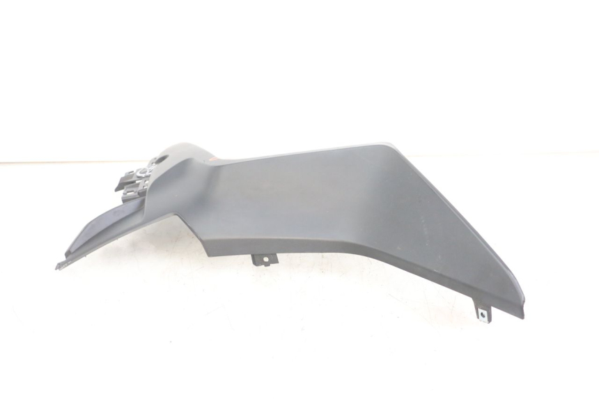 photo de LEFT SIDE LATERAL FRAME COVER YAMAHA XMAX X-MAX ABS 125 (2017 - 2020) - Checked used part