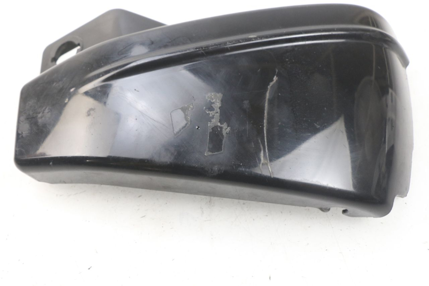photo de LEFT SIDE FRAME COVER YAMAHA XVS DRAG STAR DRAGSTAR 650 (1997 - 2007) - Zoom on usage condition