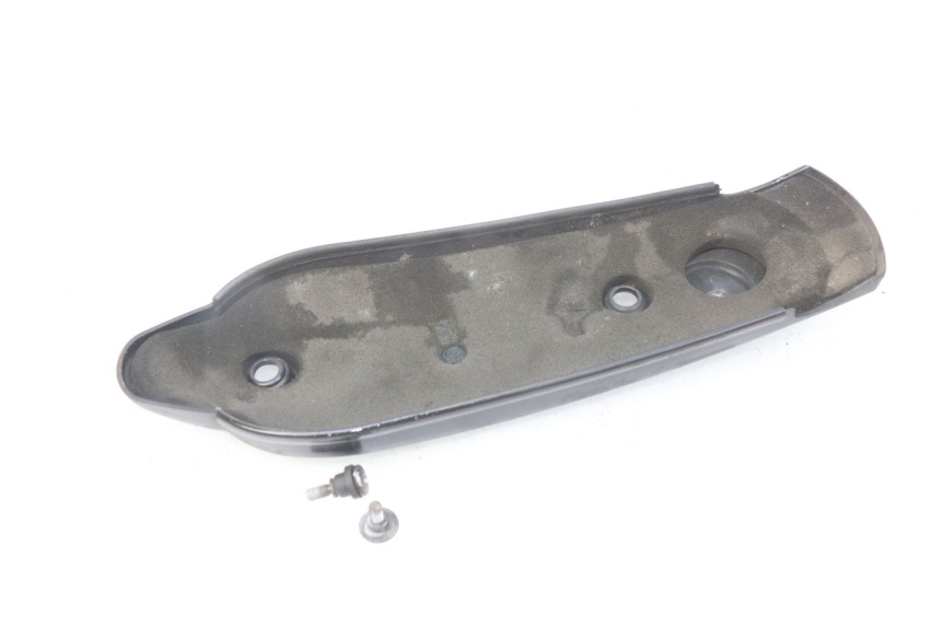 photo de LEFT SIDE FRAME COVER YAMAHA XP T-MAX TMAX 500 (2004 - 2007) - Technical close-up