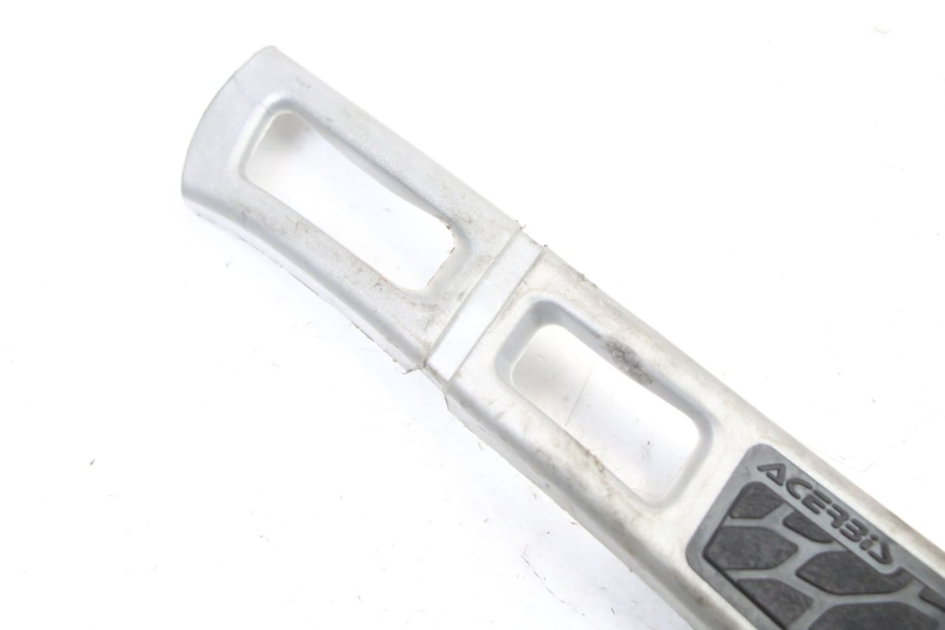 photo de LEFT SIDE FRAME COVER YAMAHA YZ 125 (2006 - 2016) - Component detail