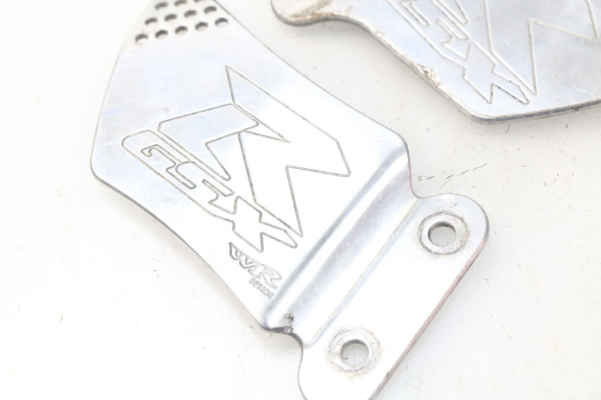 photo de FRAME COVER SUZUKI GSX-R GSXR 600 (2001 - 2003) - Zoom on usage condition