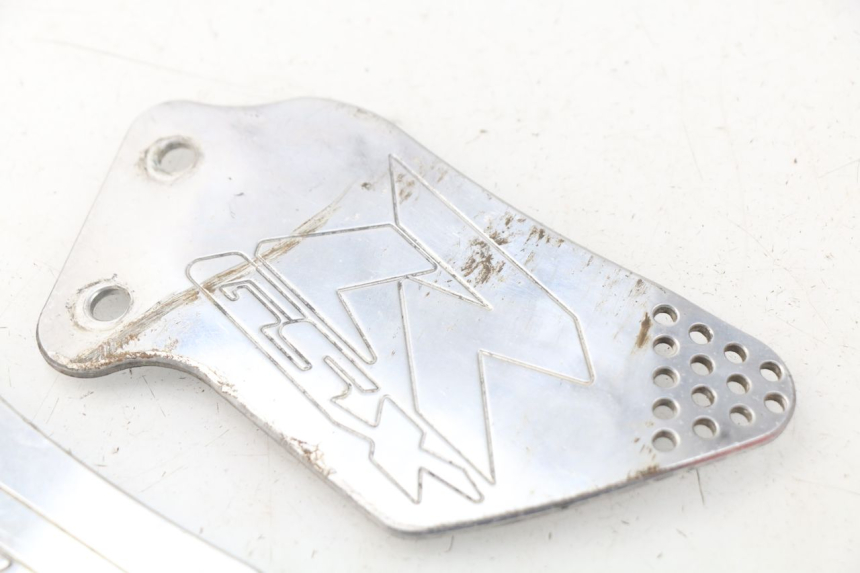 photo de FRAME COVER SUZUKI GSX-R GSXR 600 (2001 - 2003) - Alternative perspective