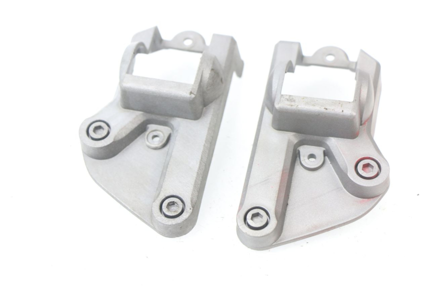 photo de FRAME COVER PEUGEOT JET FORCE CARBU 50 (2003 - 2016) - Technical close-up