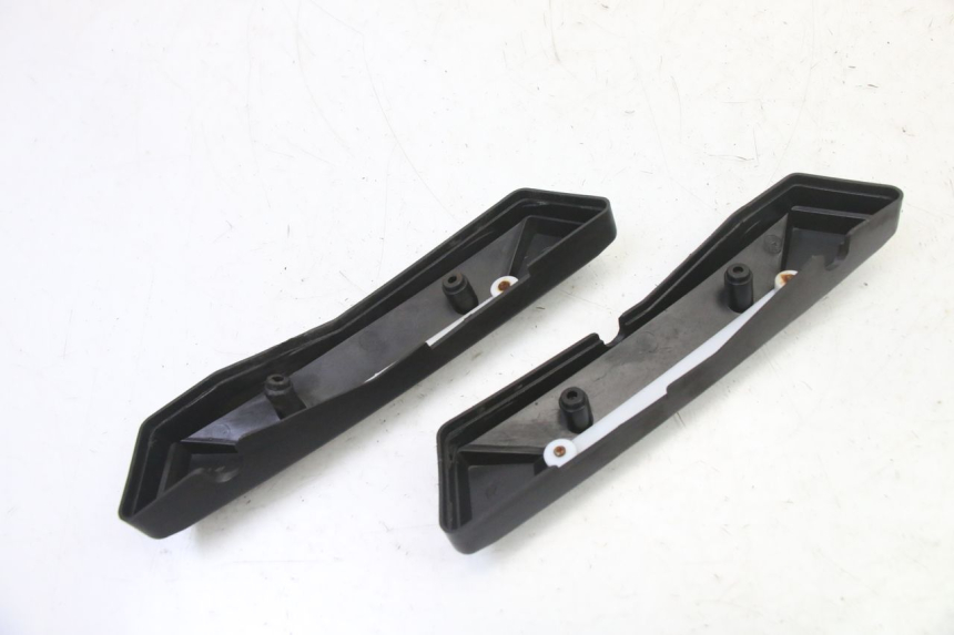 photo de FRAME COVER PUNK ELECTRIC RIDER 1 - Surface and material condition