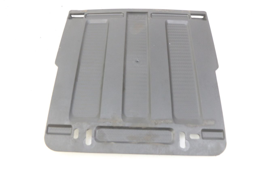 photo de SIDE FRAME COVER LVNENG S5 1 (2019 - 2023) - Zoom on usage condition