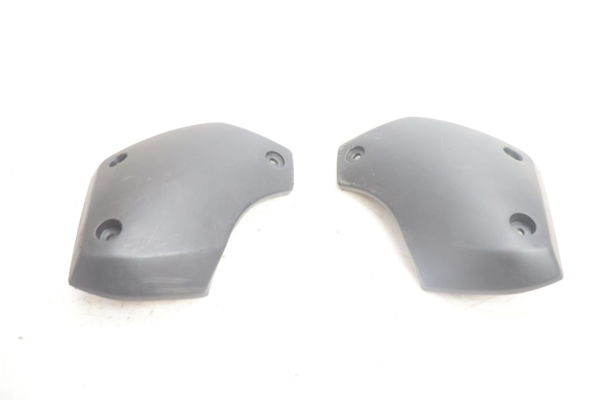 photo de FRAME COVER PEUGEOT STREETZONE NAKED 2T 50 (2014 - 2018) - Technical close-up