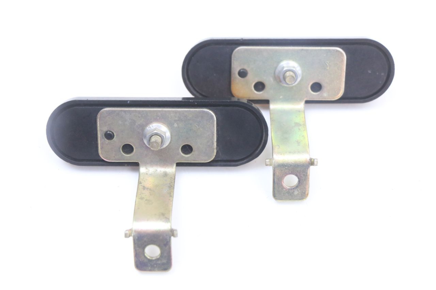 photo de FRAME COVER KYMCO SUPER 8 4T 50 (2018 - 2020) - Zoom on usage condition