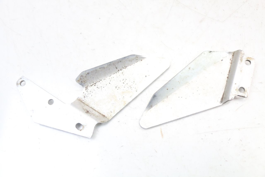 photo de FRAME COVER SUZUKI GS F 500 (2004 - 2007) - Zoom on usage condition