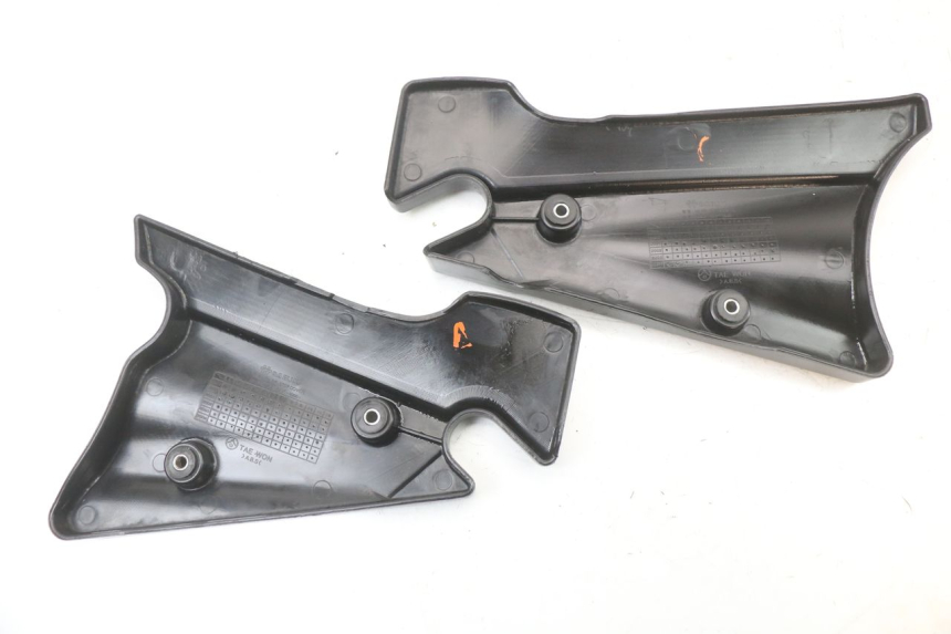 photo de FRAME COVER DAELIM VL DAYSTAR 125 (2000 - 2011) - Component detail