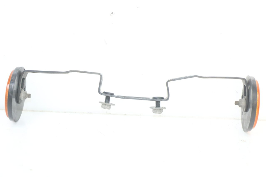 photo de SIDE FRAME COVER YAMAHA XMAX X-MAX ABS 125 (2017 - 2020) - Zoom on usage condition