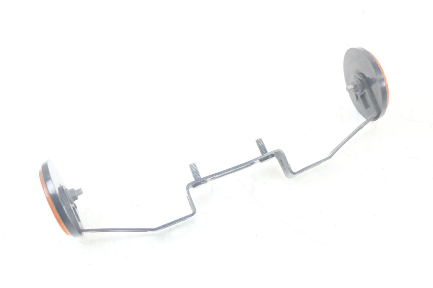 photo de SIDE FRAME COVER YAMAHA XMAX X-MAX ABS 125 (2017 - 2020) - Zoom on usage condition