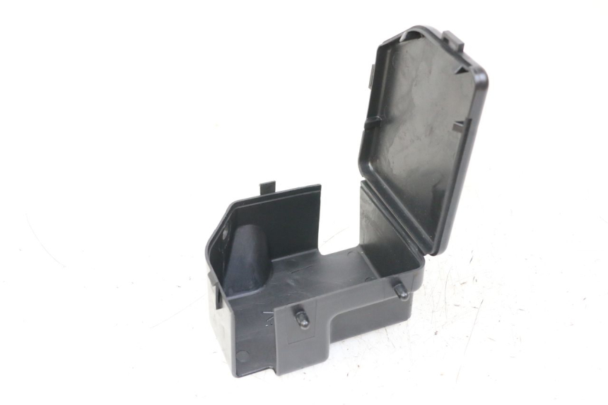 photo de FRAME COVER YAMAHA FZS FAZER 600 (2001 - 2003) - Main view